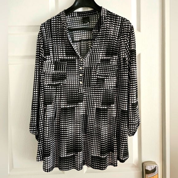 Black and White 3/4 Sleeve by JTB 2X - Picture 1 of 6